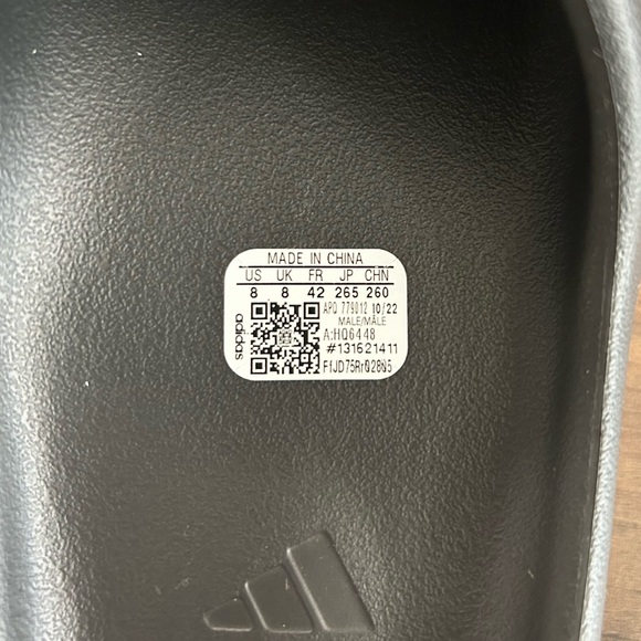 Adidas Yeezy Slides Onxy size 8 - Picture 13 of 13